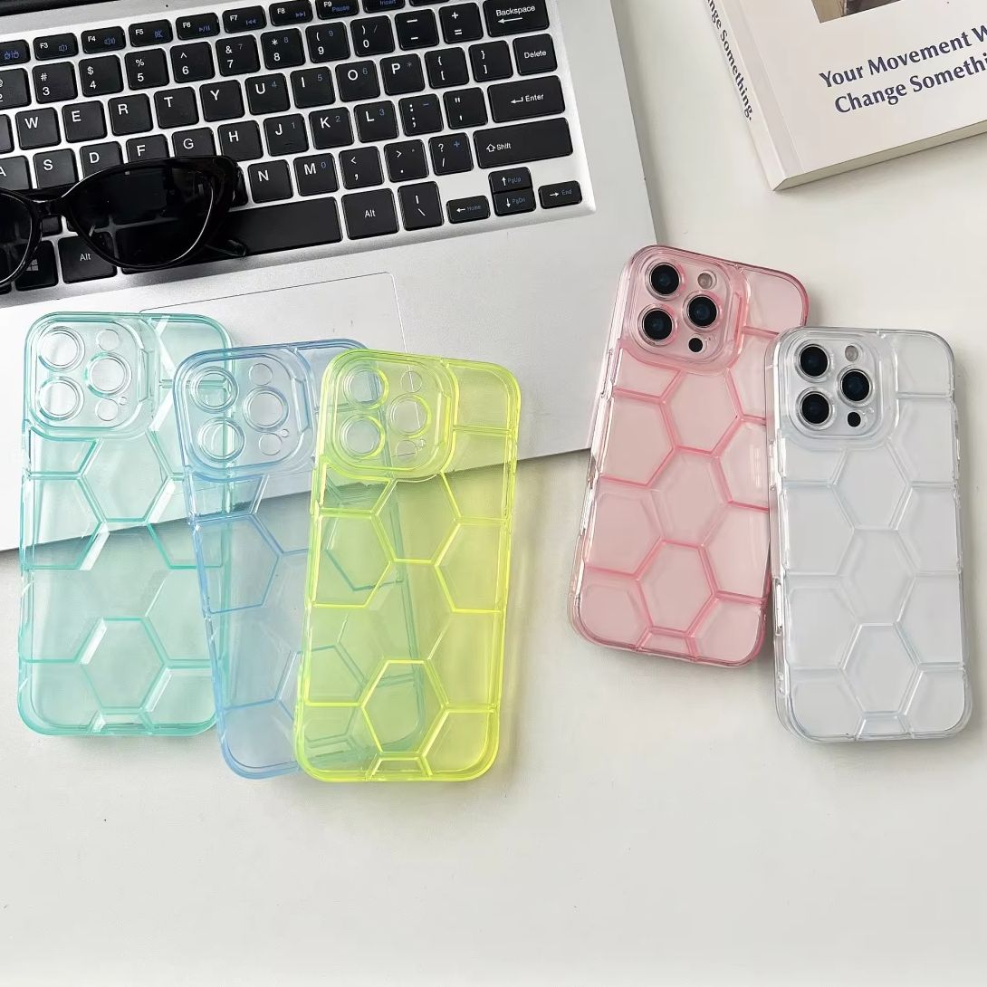 Honeycomb Geometric Football P - Clear Shockproof Bumper Case ulasan dan harga